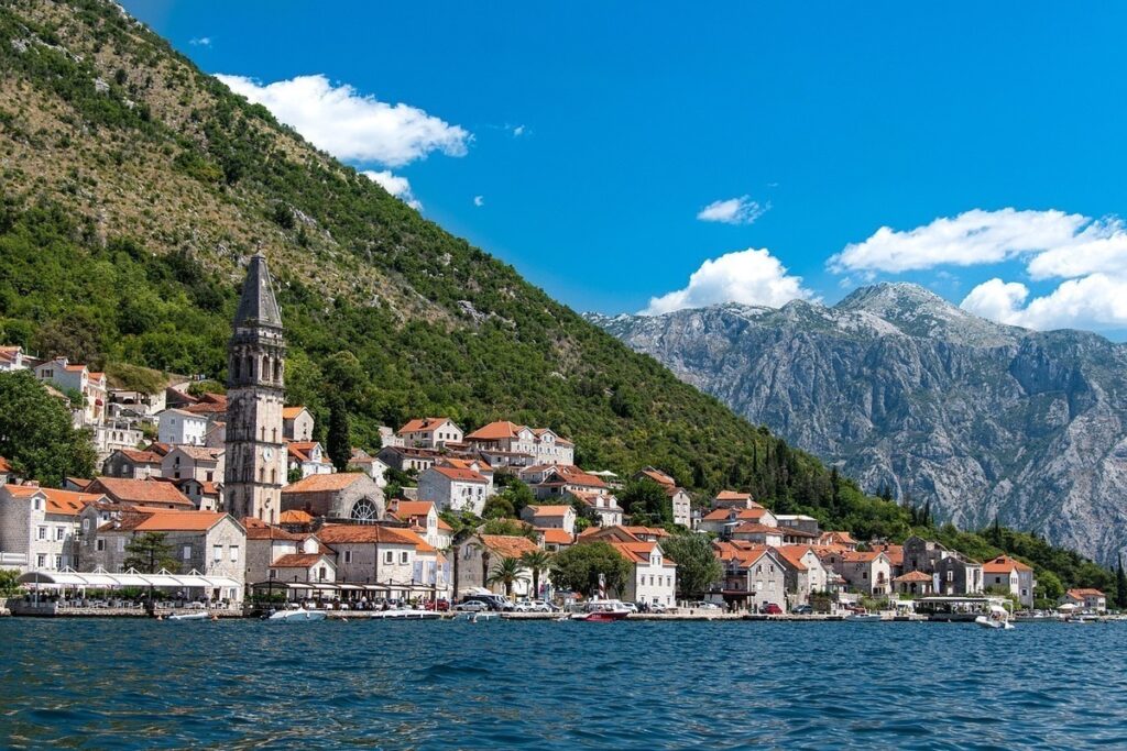 How to Apply for a Remote Work Visa in Montenegro